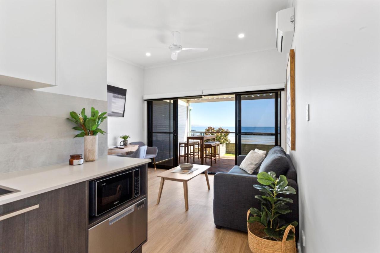 Port Lincoln Beachfront Apartments Exterior photo